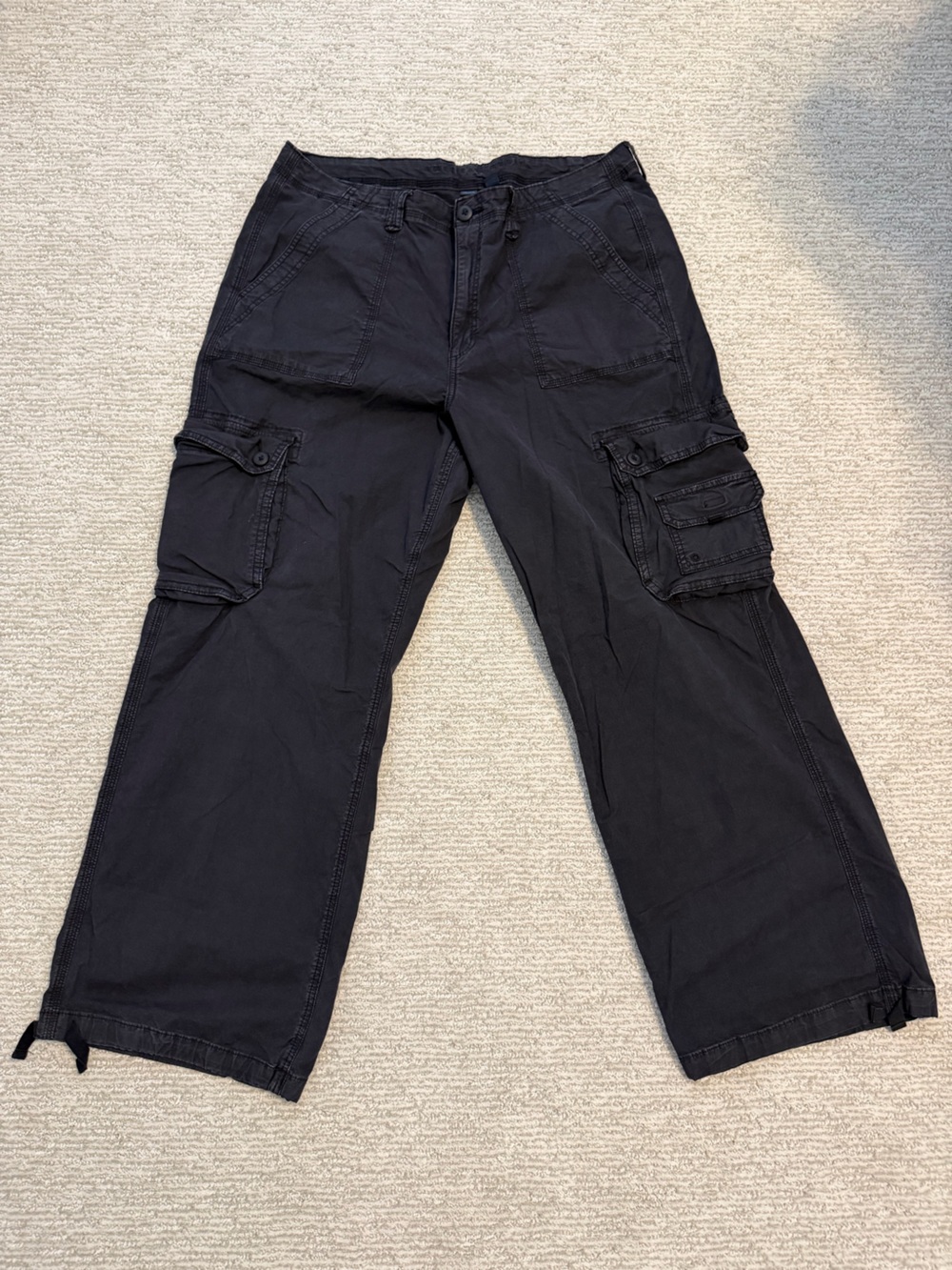 American Eagle Outfitters Black Cargo Pants with Utility Pockets
